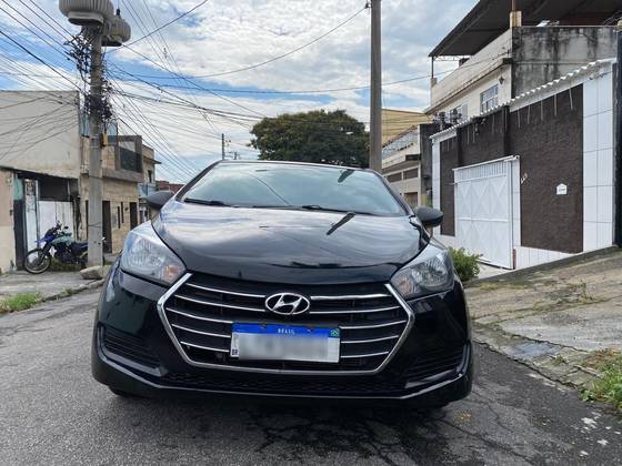 HYUNDAI HB20 1.0 COMFORT 12V FLEX 4P MANUAL